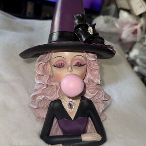 Whimsical Witch Blowing Bubble Gum With skull and Bow Halloween Decor New